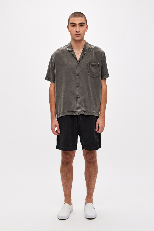 Lightweight Shirt with Front Pocket