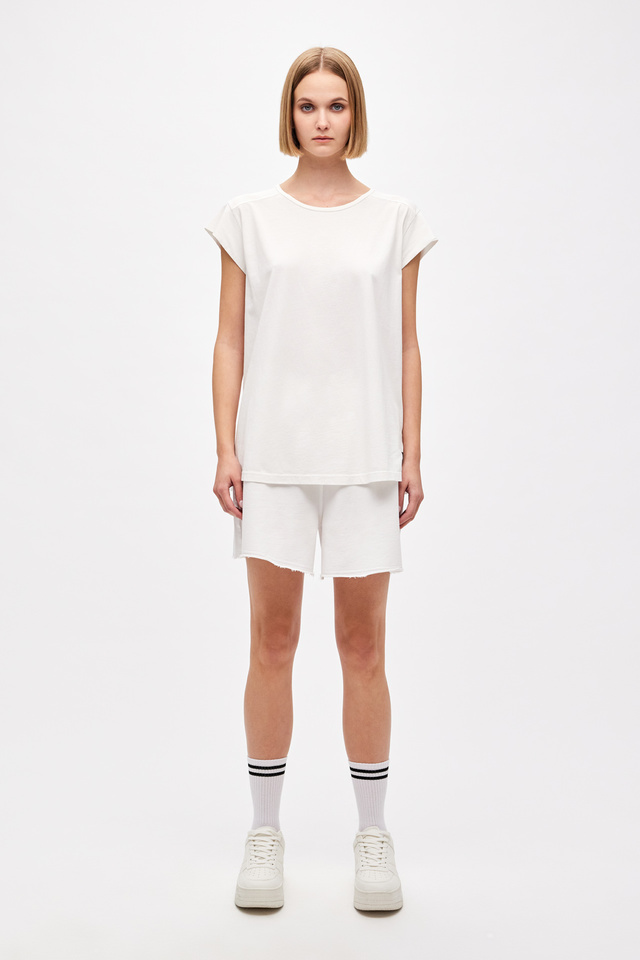 T -Shirt with Raw Cut Edges in Loose Fit