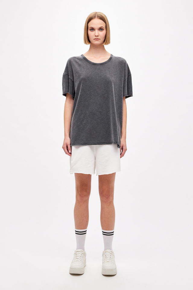 Cotton T-shirt in Regular Line