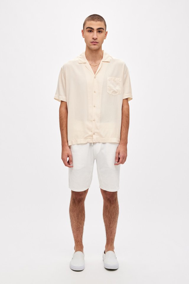 Lightweight Shirt with Front Pocket