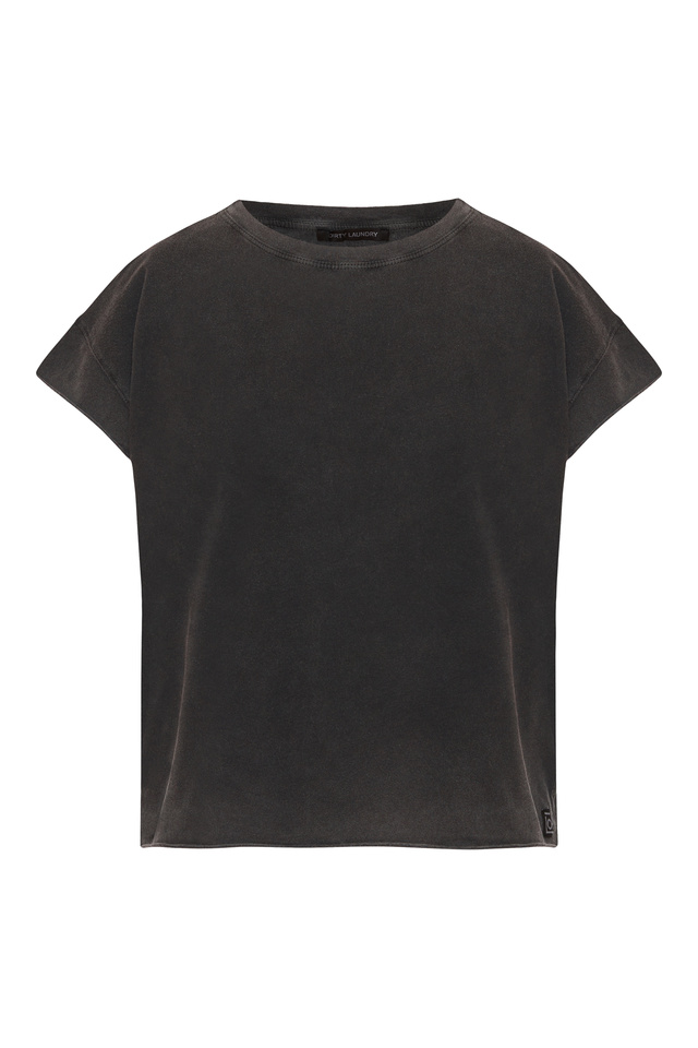 Shortsleeved T-shirt with Raw Cut Details