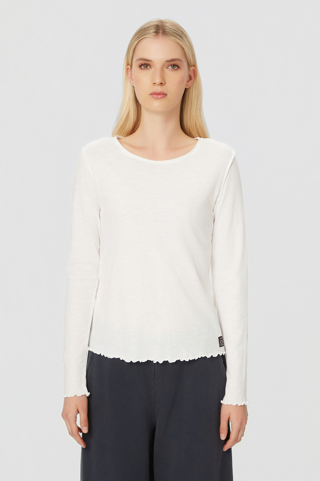 Long sleeve Top with Raw Cut Details