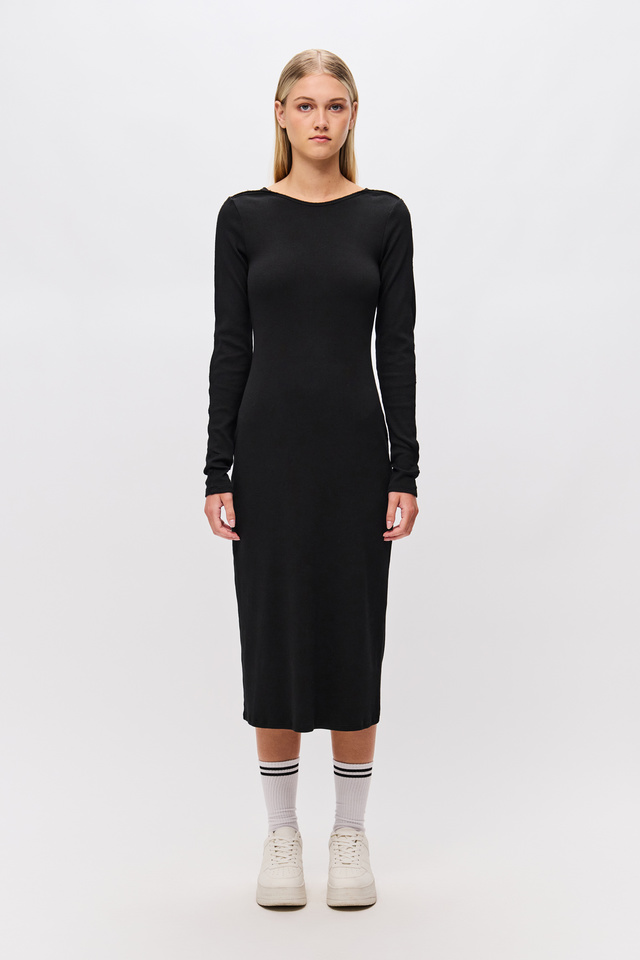 Dress in Slim Fit with Round Neckline