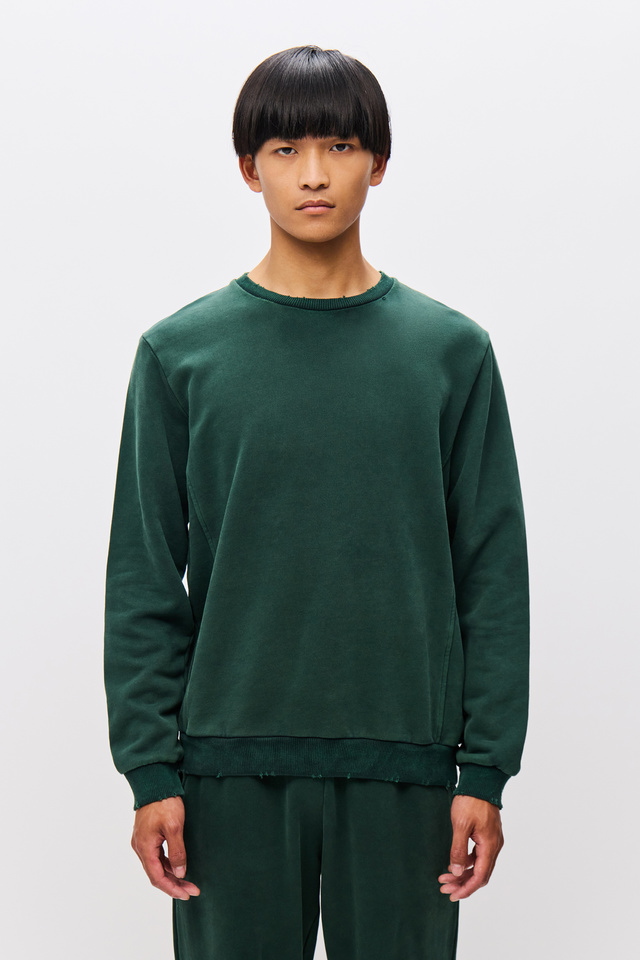 Crewneck with Raw Cut Edges