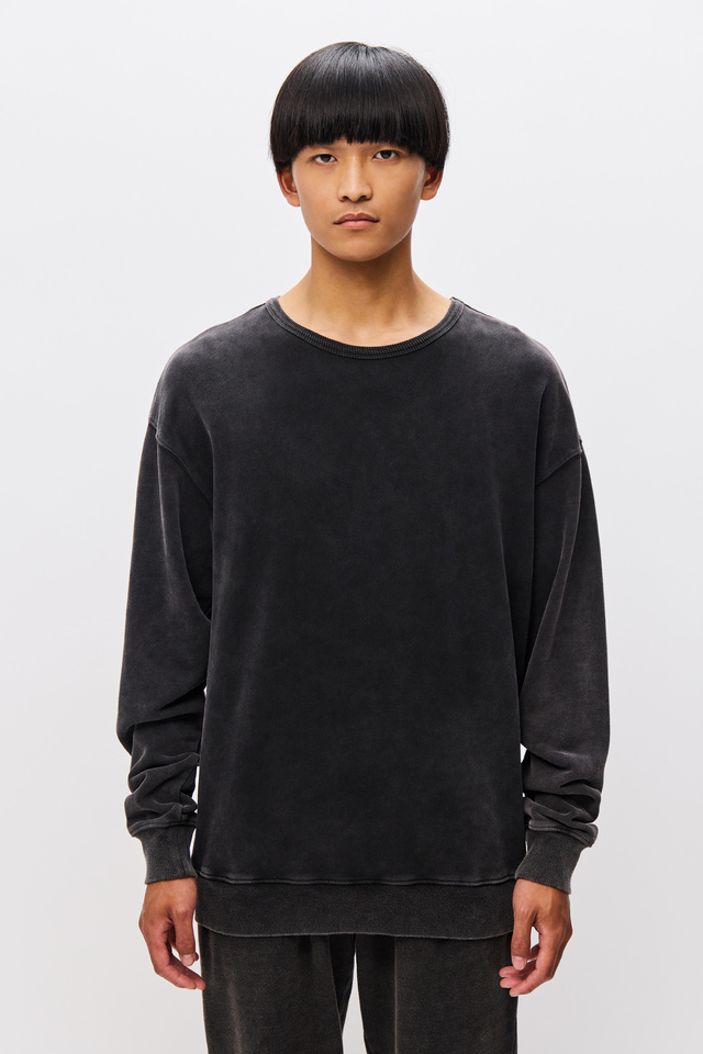 Crewneck with Round Cut Neckline