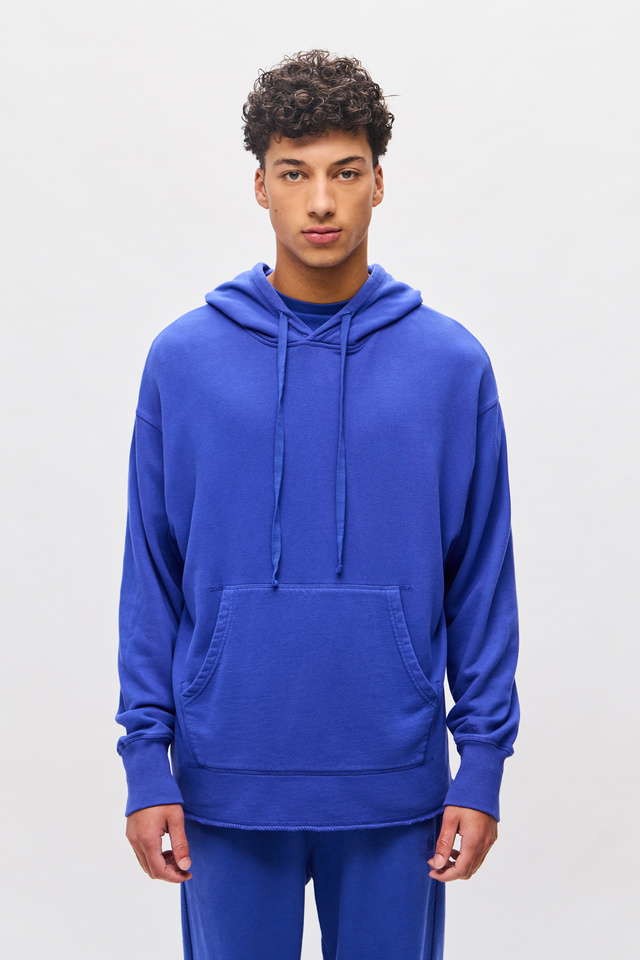 Hoodie σε Χαλαρή Γραμμή με Ακατέργαστες Λεπτομέρειες