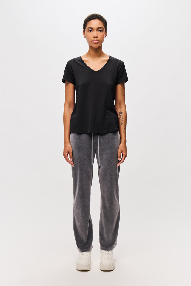 T-Shirt with a V Neckline