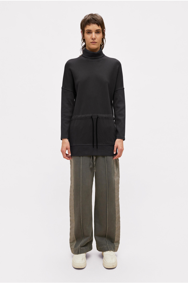 Sweatshirt With Rib Details