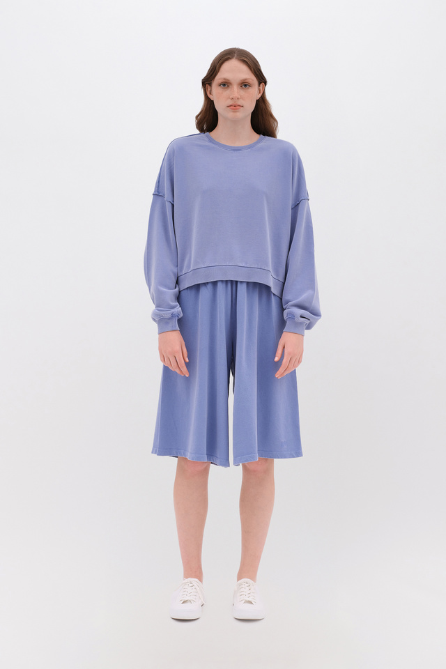 Asymmetric Crewneck with Rib Details