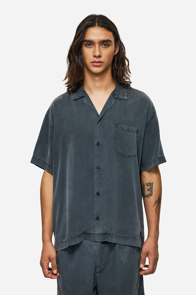 Lightweight Byron Collar Shirt in Relaxed Fit