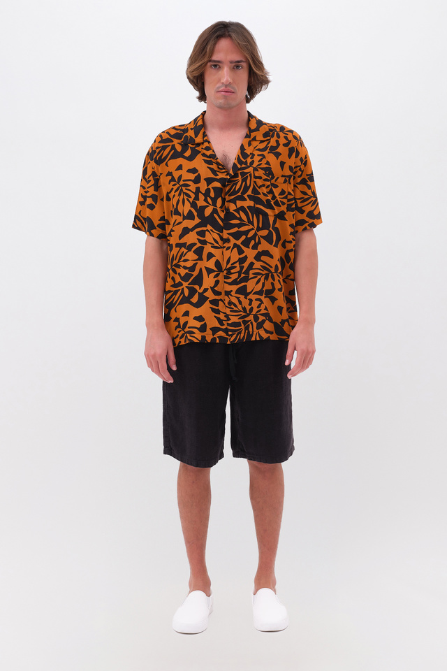 Tropical Printed Shirt in Regular Fit