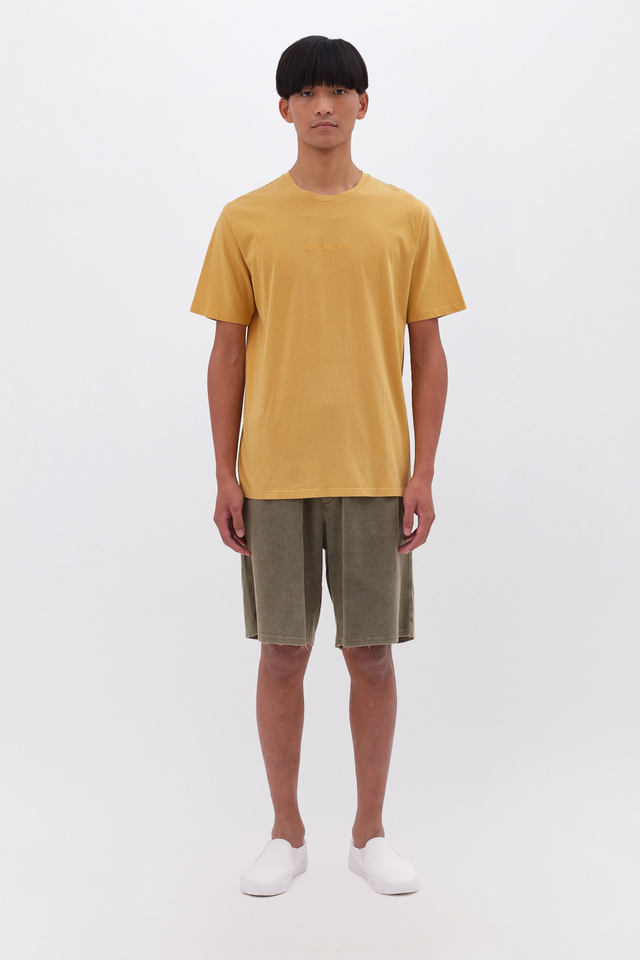 T-shirt με Κεντημένο Λογότυπο
