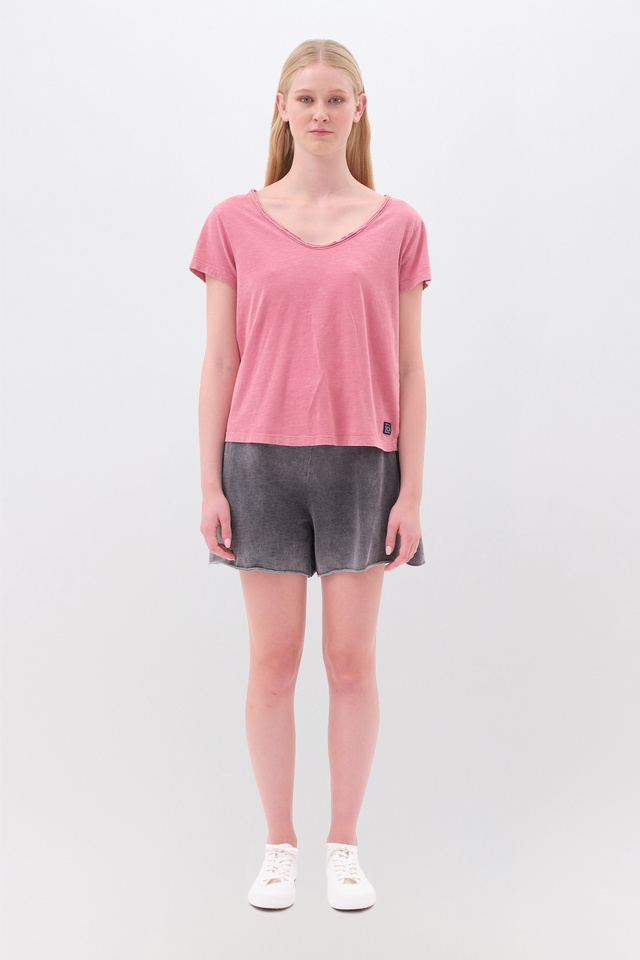 T-Shirt με V Λαιμόκοψη