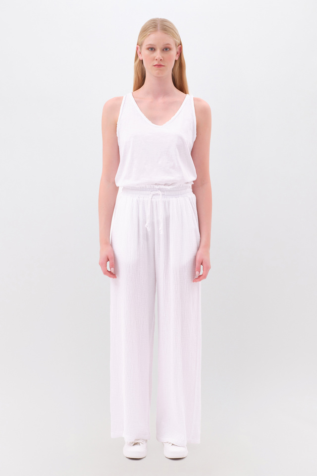 RELAXED PANTS WITH RAW EDGES