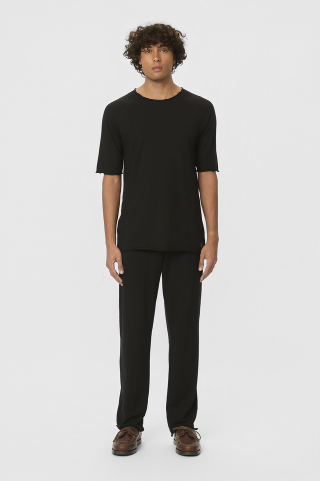 Sweatpants with Raw Cut Edges in Regular Fit