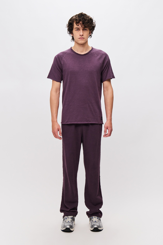 T-Shirt with Raglan Sleeves