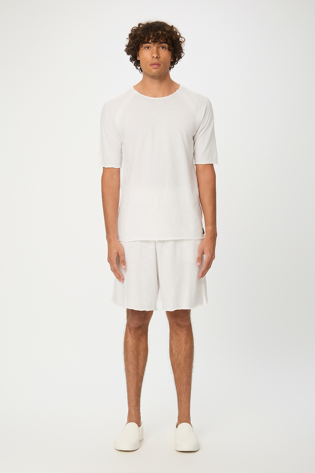 Sweatbermuda with Raw Edges in Regular Fit