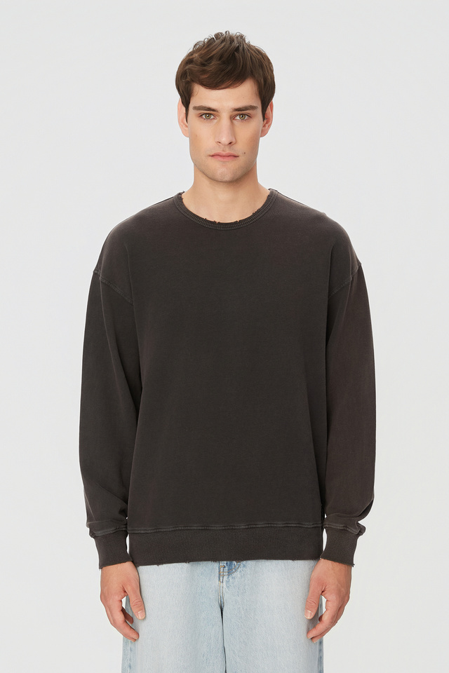 Crewneck with Round Cut Neckline