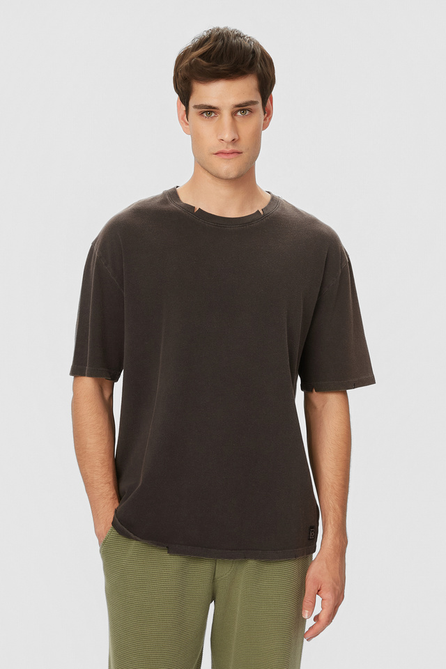 T-shirt σε Χαλαρή Γραμμή με Στρογγυλή Λαιμόκοψη