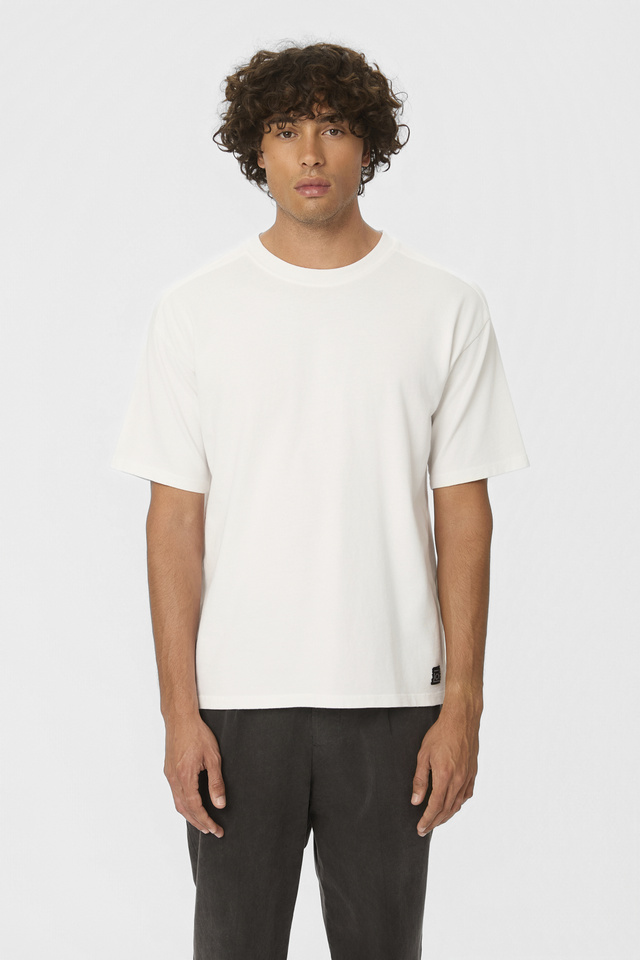 T-Shirt σε Κανονική Γραμμή με Ρεγκλάν Μανίκια