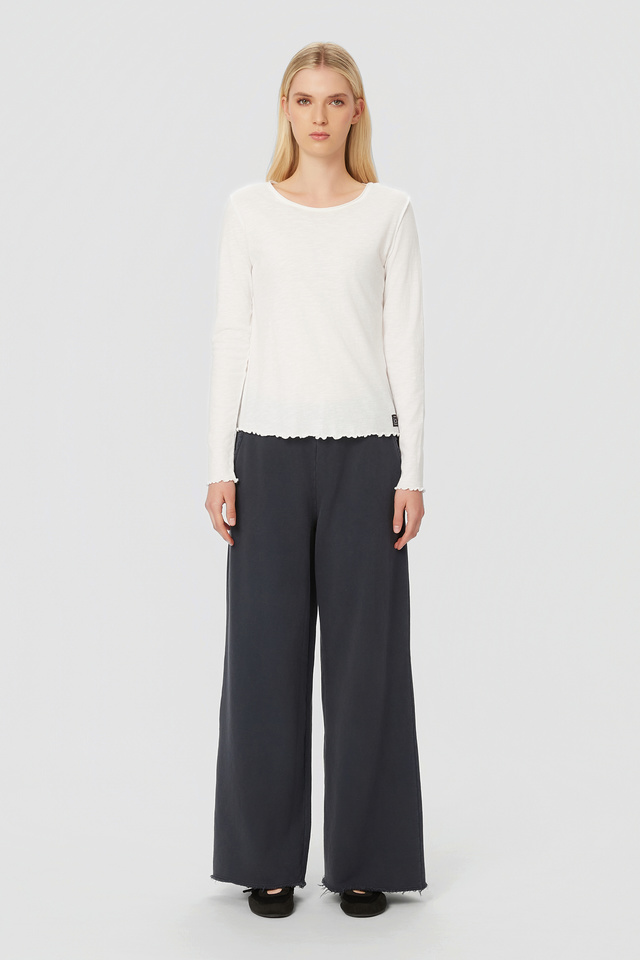 Wide-Leg Sweatpants with Raw Edges