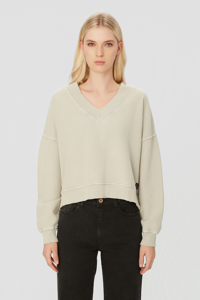 Relaxed V-Neck Crewneck