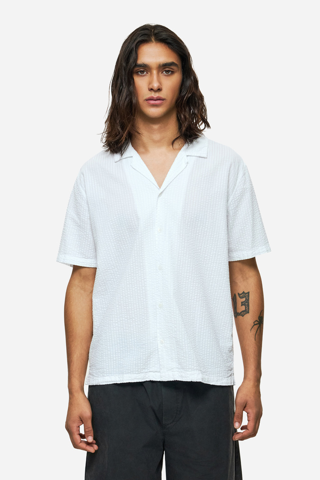 MONOCHROME STRIPED SHIRT