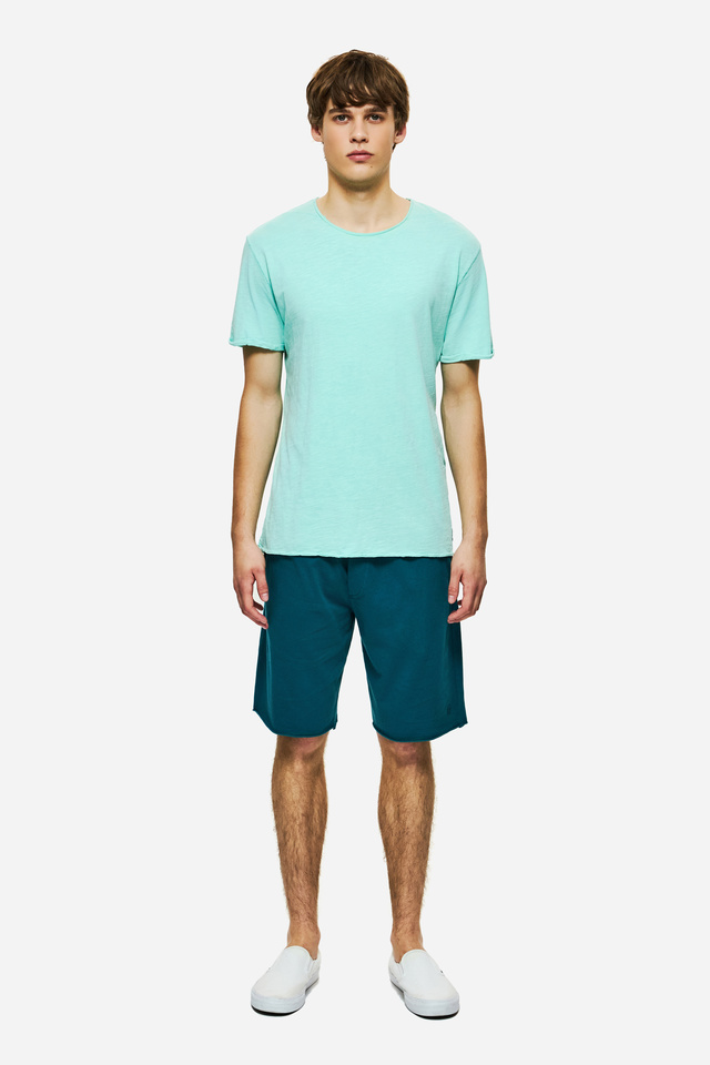 Bermuda with Embroidery in Relaxed Fit