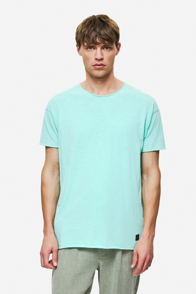 T-Shirt σε Άνετη Γραμμή