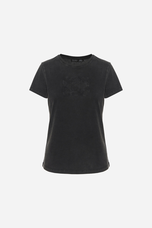 Callista x Dirty Laundry T-Shirt