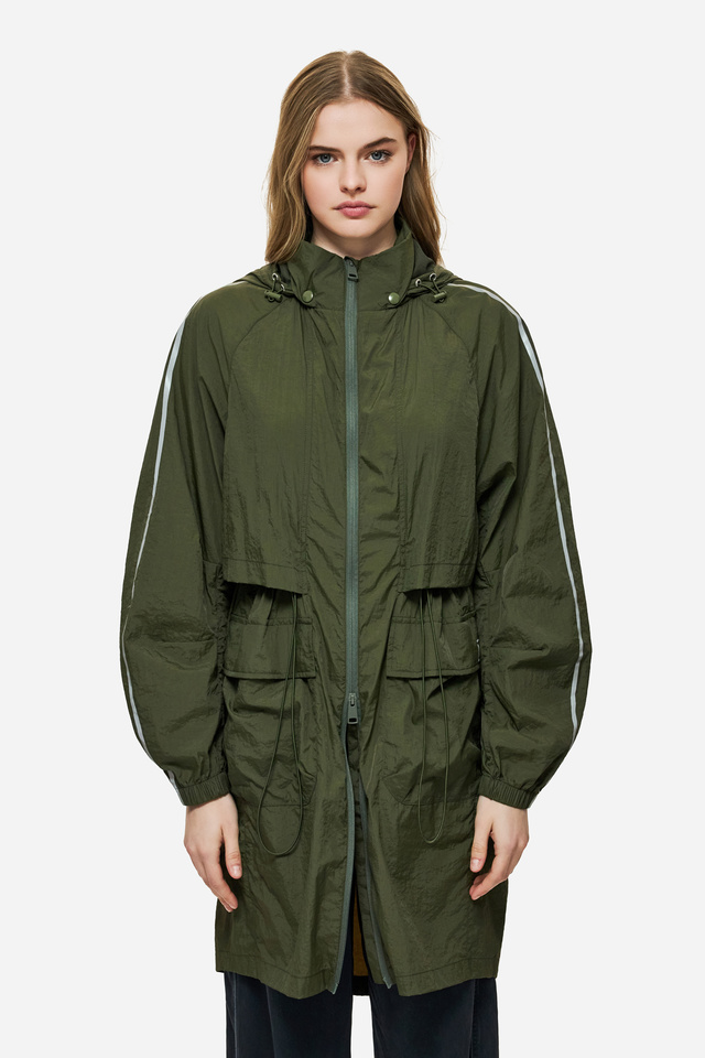 LIGHTWEIGHT PARKA