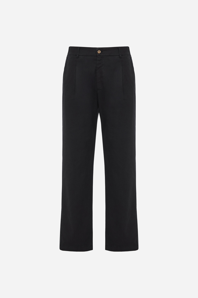 Pleated Trousers in Relaxed Fit