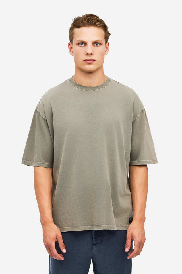 T-Shirt σε Χαλαρή Γραμμή