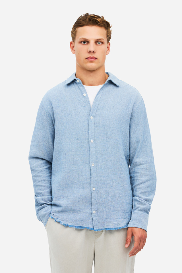 SHIRT WITH RAW EDGES