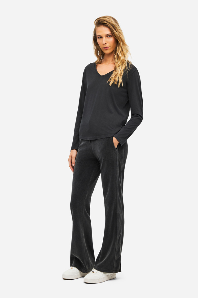 VELVET FLARED SWEATPANTS