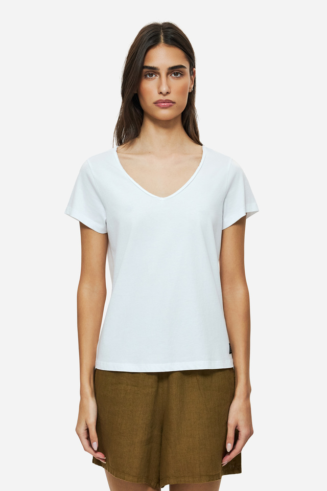 Women's V-Neck T-Shirt With Piping