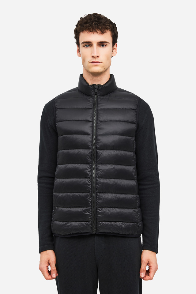 LIGHTWEIGHT PADDED GILET