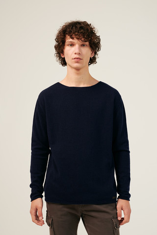Cashmere Knit Raw-edged Sweater