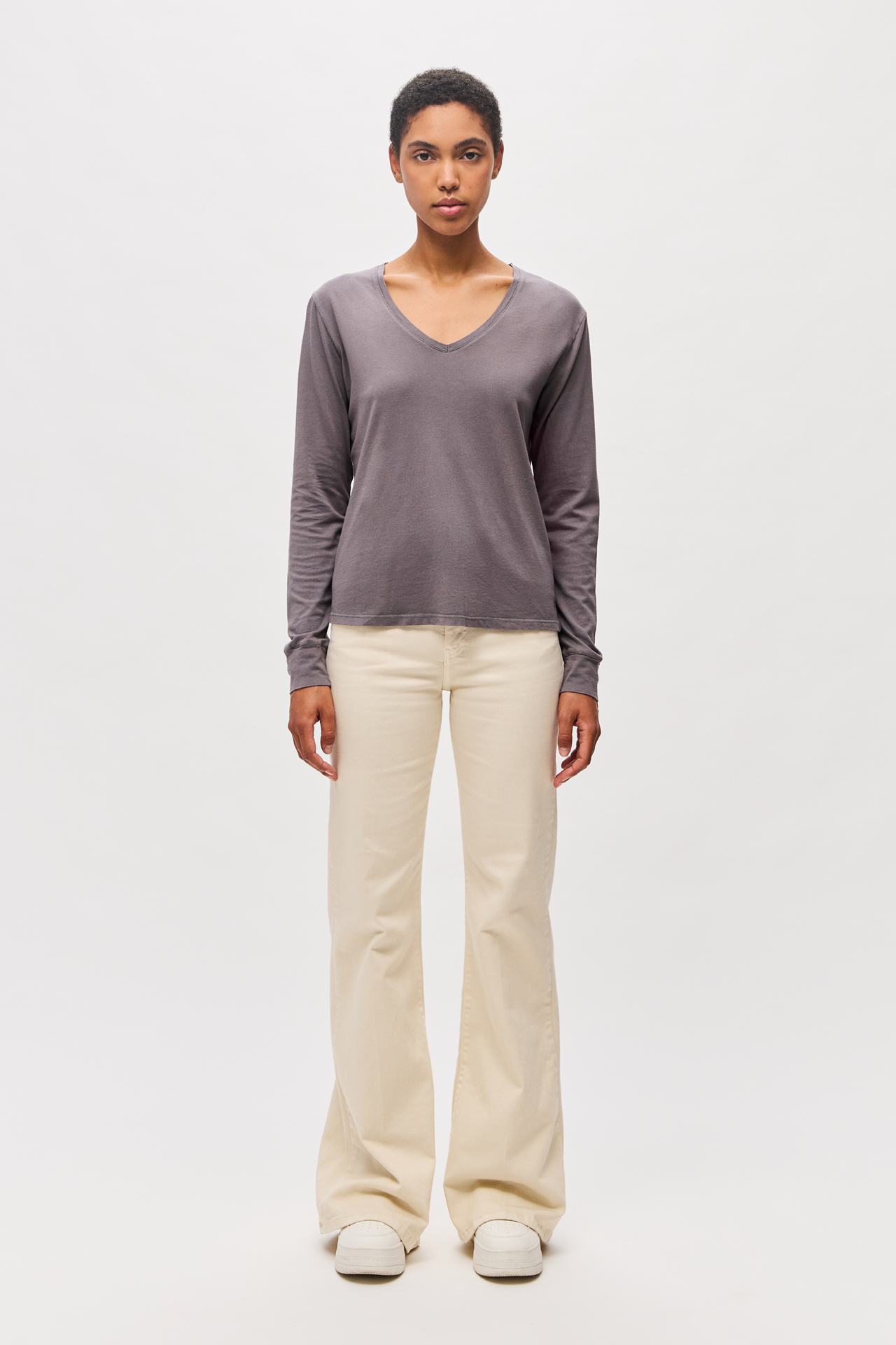 V-NECK LONGSLEEVE